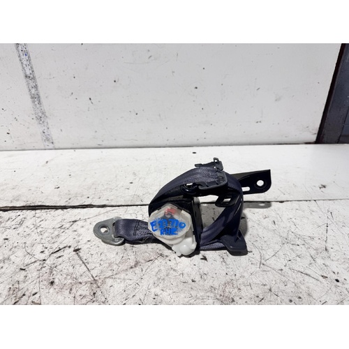 Toyota Camry Right Rear Seat Belt SXV20 05/1998-08/2002