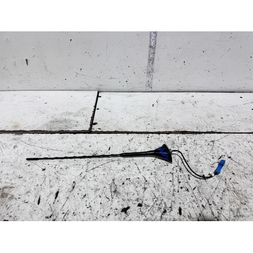 Holden Captiva Antenna CG 11/2009-06/2018