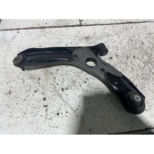 Hyundai I30 Right Front Lower Control Arm CN7 08/2020-2025