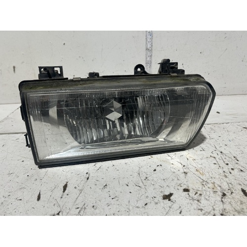 Mitsubishi Express L300 Left Head Light SJ 09/1999-12/2013