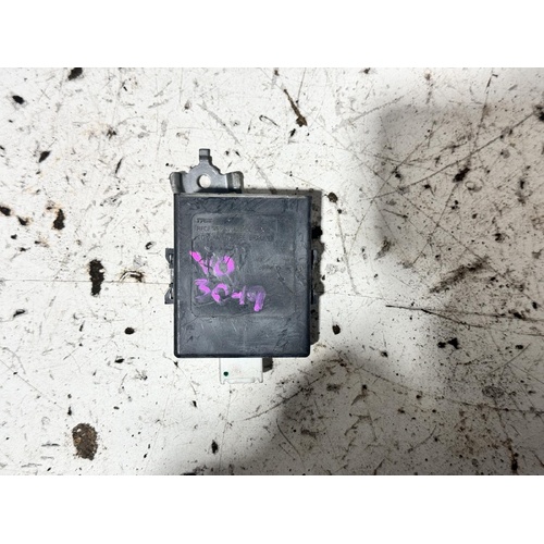 Toyota Kluger Door Receiver Control Module GSU40 05/2007-03/2014