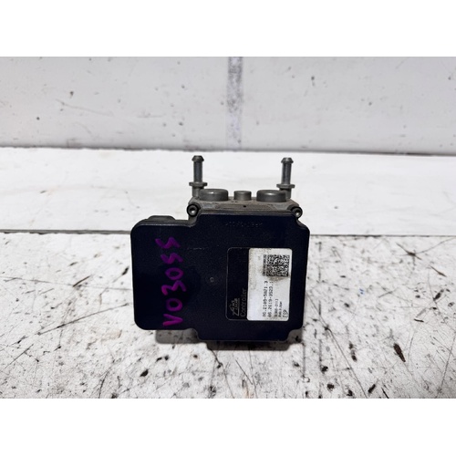 Subaru Outback ABS Module B5A 05/2009-11/2014