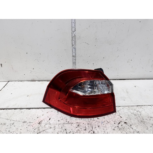 KIA RIO Left Tail Light UB 08/2011-11/2016