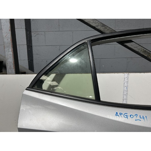 Toyota Corolla Right Rear Door 1/4 Glass MZEA12 07/2018-2025