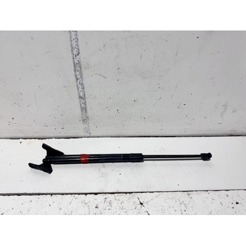 KIA Sportage Tailgate Struts NQ5 09/2021-11/2022