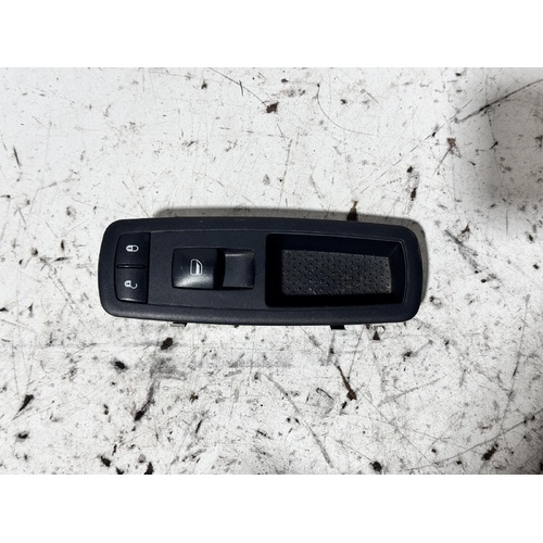 Jeep Cherokee Left Front Power Window Switch KK 09/2009-10/2012