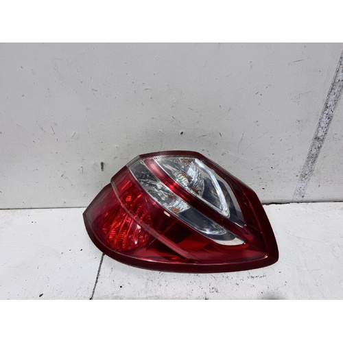 Subaru Outback Right Tail Light B4A 09/2006-08/2009