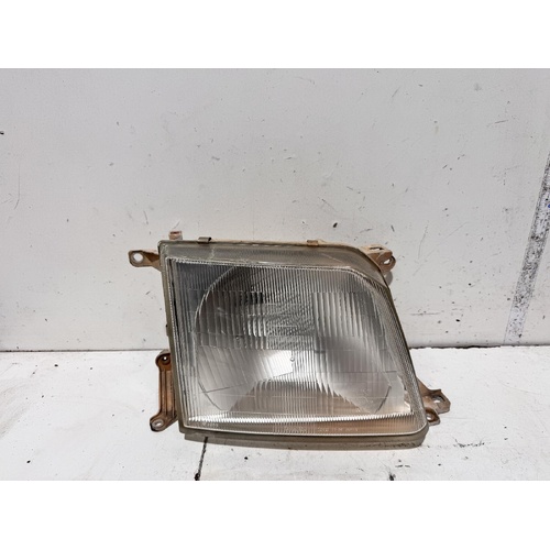 Toyota Prado Right Head Light VZJ95 07/1996-07/1999