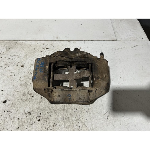 Toyota Hilux Right Front Caliper KUN26 02/2005-03/2012