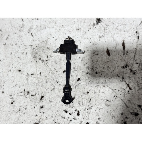 Toyota Avensis Left Front Check Strap ACM21 12/2001-12/2010