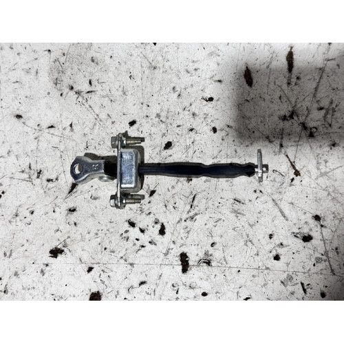 Toyota Yaris Cross Right Rear Check Strap MXPB10 06/2020-10/2023