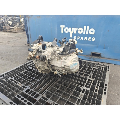 Toyota RAV4 Manual Gearbox 2.4L Petrol 2AZ-FE ACA33 11/05-11/12