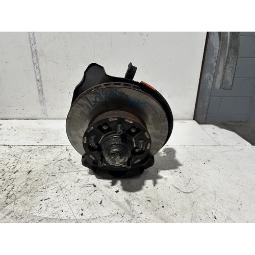 Toyota Hiace Left Front Hub Assembly RZH113 11/1989-12/2004