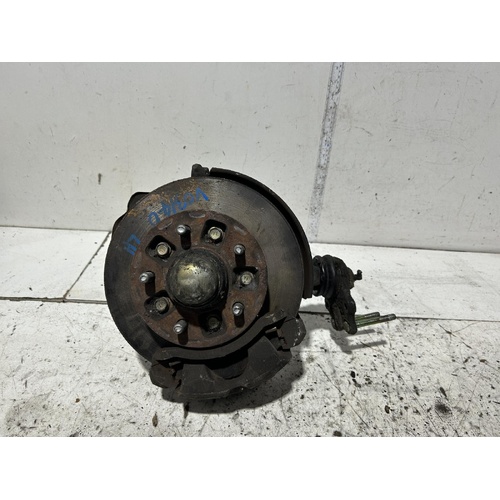 Toyota Hiace Left Front Hub Assembly RZH113 11/1989-12/2004