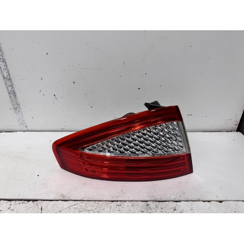 Ford Mondeo Left Tail Light MA 10/2007-07/2009