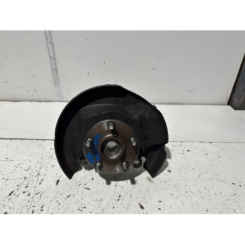 Toyota Celica Left Front Hub Assembly ST162 11/1985-12/1989