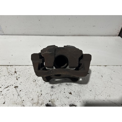 Land Rover Discovery Right Rear Caliper L319 03/2005-09/2009