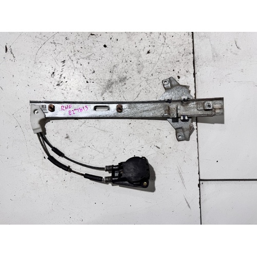 Toyota Camry Right Front Door Window Regulator SDV10 02/1993-06/1997