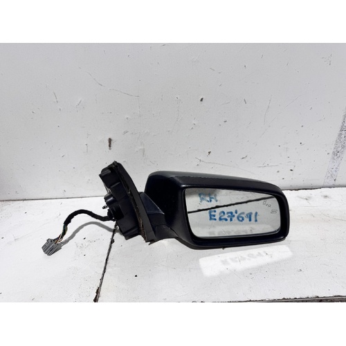 Holden Commodore Right Door Mirror VF 05/2013-12/2017