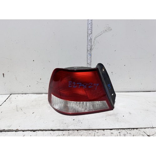 Hyundai Accent Left Tail Light LC 06/2000-02/2003