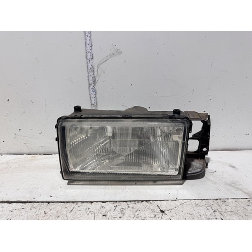 Volvo 740 Left Head Light 01/1990-01/1992