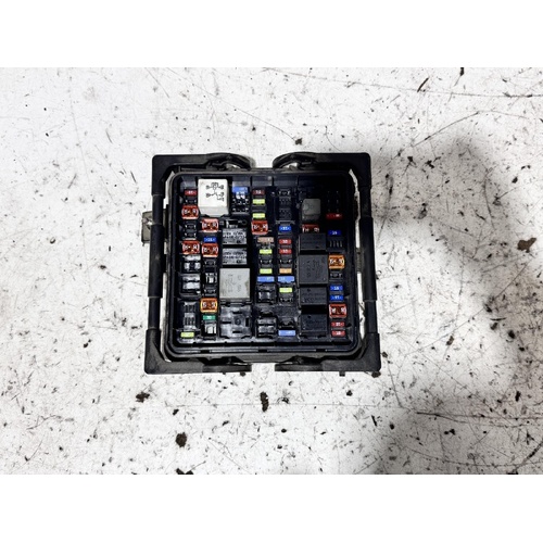 Holden Commodore Fuse Box VF 05/2013-12/2017