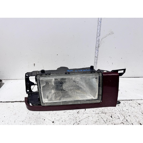 Volvo 740 Right Head Light 01/1990-01/1992
