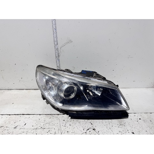 Holden Commodore Right Head Light VF 09/2015-12/2017