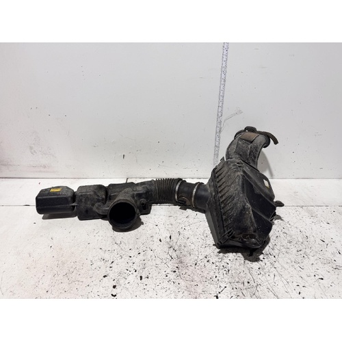 Holden Commodore Air Cleaner Box VE 09/2006-05/2013