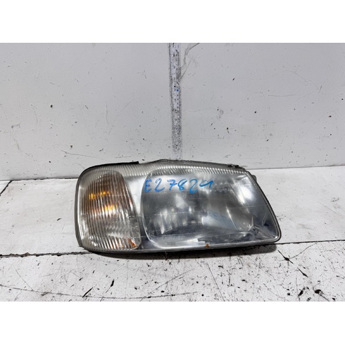 Hyundai Accent Right Head Light LC 06/2000-02/2003