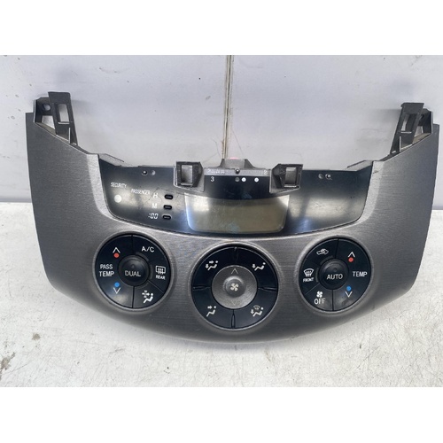 Toyota RAV4 Heater A/C Controls ACA33 10/2008-11/2012