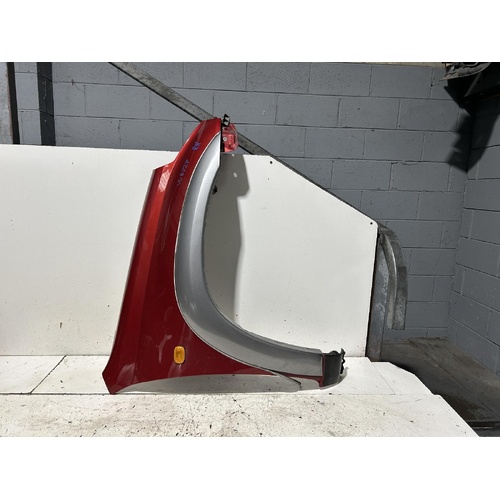 Toyota RAV4 Right Guard ACA21 07/2000-07/2003