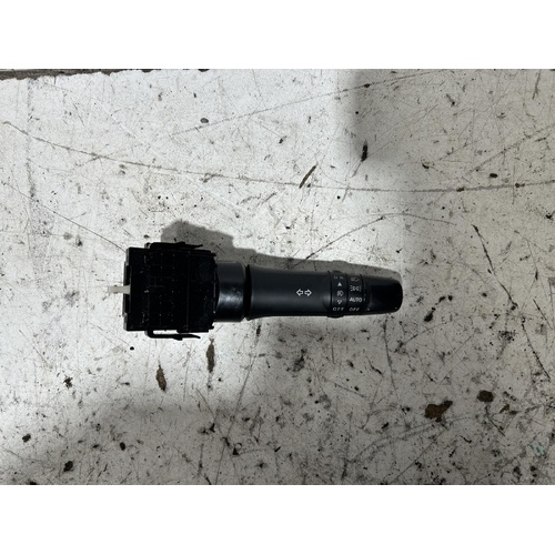 Mitsubishi Outlander Flasher Switch ZJ 10/2012-12/2014