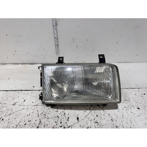 Volkswagen Transporter Right Head Light T4 11/1992-08/2004
