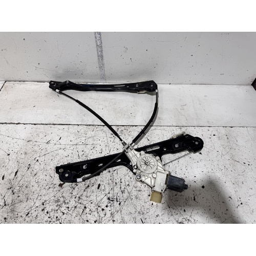 BMW 1 Series Right Front Door Window Regulator E87 10/2004-12/2011