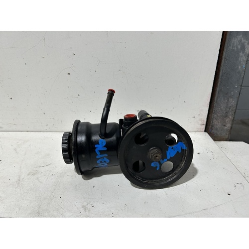 Toyota Hilux Steering Pump RZN149 09/1997-02/2005