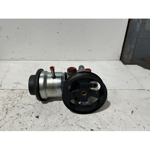 Toyota Hiace Steering Pump TRH201 01/2005-04/2019