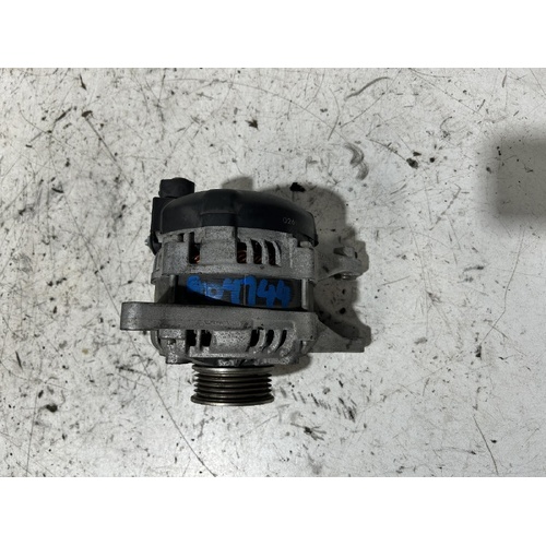 Suzuki Vitara Alternator LY 06/2015-2024