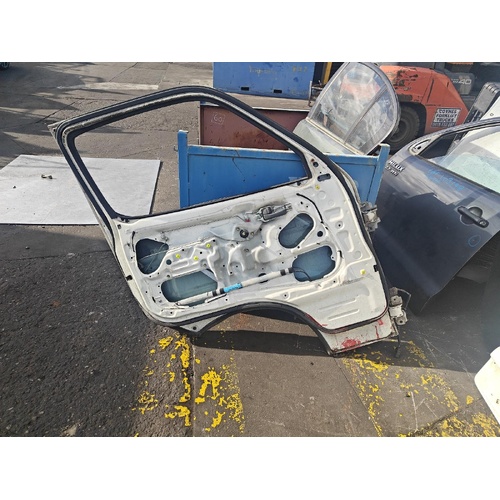 Toyota Hiace Left Front Window Regulator RZH113 11/1989-12/2004