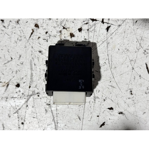 Toyota Corolla Windshield Wiper Relay ZRE152 03/2007-12/2013