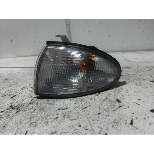 Hyundai Excel Right Corner Light X3 10/1994-09/2000