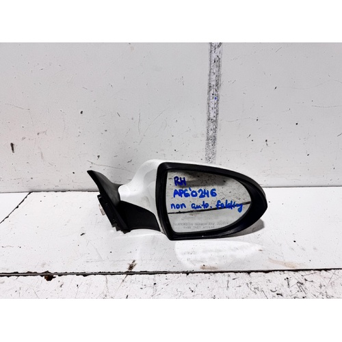 KIA Sportage Right Door Mirror SL 05/2010-05/2013