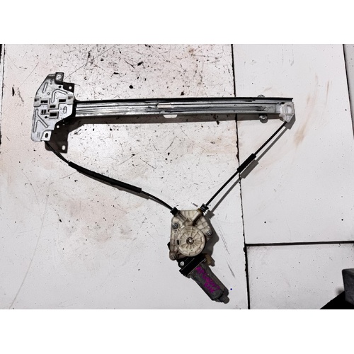 Hyundai iLoad Right Front Door Window Regulator TQ 11/2007-03/2021