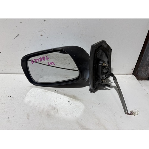 Toyota Corolla Left Door Mirror ZZE122 12/2001-04/2004