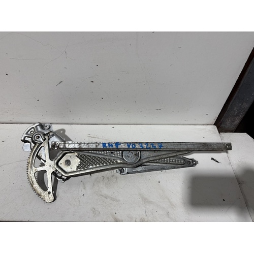 Toyota Echo Right Front Door Window Regulator NCP12 10/1999-09/2005