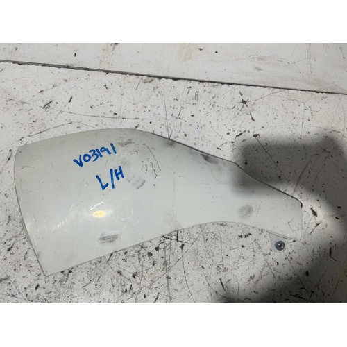 Toyota Hiace Left Guard TRH201 01/2005-04/2019