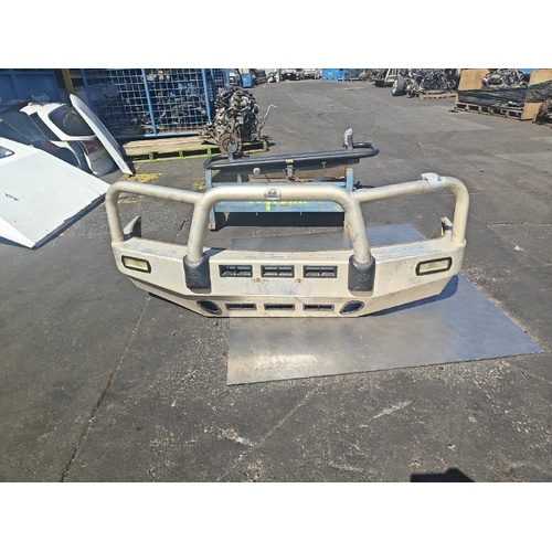 Hyundai Iload Bull Bar ECB TQ 11/07-08/15