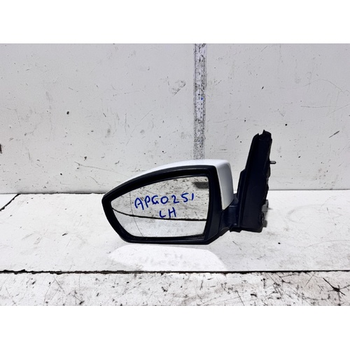 Ford Kuga Left Door Mirror TF 11/2012-09/2016