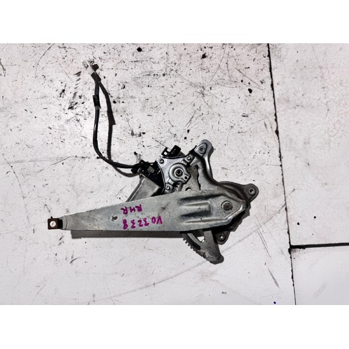 Lexus IS200 Right Rear Door Window Regulator GXE10 01/1998-10/2005