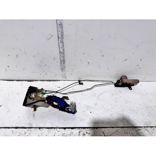 Lexus ES300 Left Rear Door Lock Mechanism VCV10 06/1992-09/1996